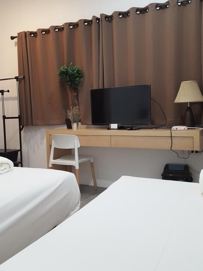 진다바인 카페 앤 호스텔 치앙마이 외부 사진